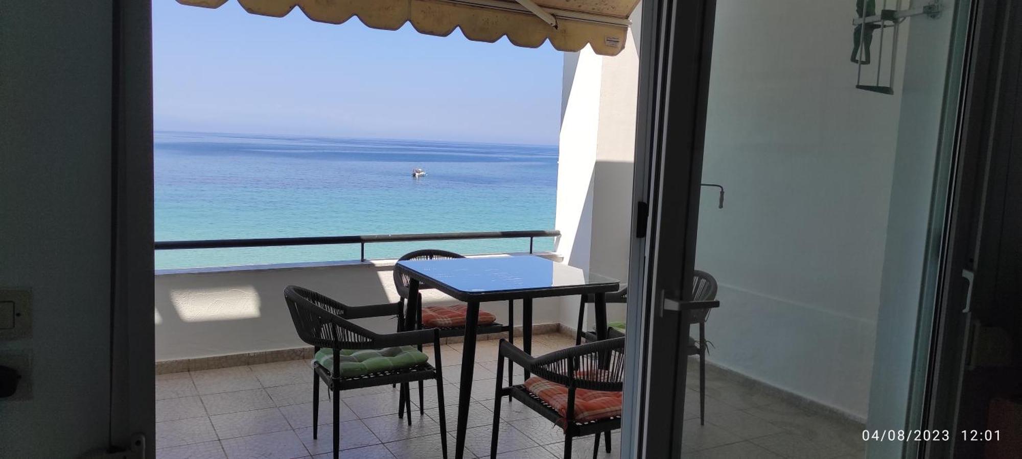 Seaside Beach House Siviri Exterior foto